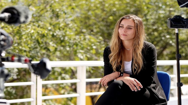 image Η Paula Badosa είναι το άλλο μισό του Στέφανου Τσιτσιπά.