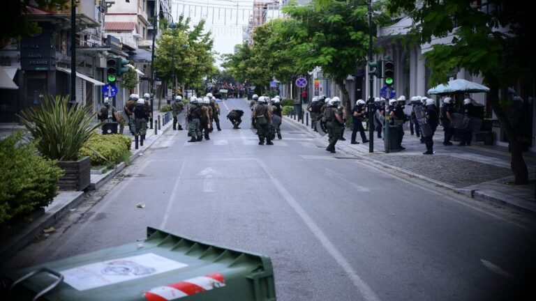 image Πανεκπαιδευτικό συλλαλητήριο: Ένσταση και επεισόδια στο κέντρο της Αθήνας