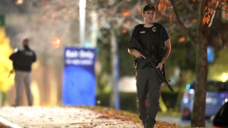 image ΗΠΑ: Τραγωδία στο Μέιν – 22 νεκροί, δεκάδες τραυματίες από επίθεση ενόπλου