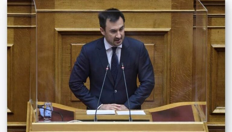 image Ο Αλέξης Χαρίτσης πρόεδρος της ΚΟ των 11 – Κοινοβουλευτικοί εκπρόσωποι Τσακαλώτος, Ηλιόπουλος