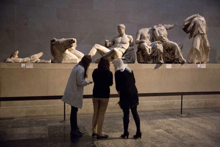 image Υπέρ της επιστροφής των Γλυπτών οι Times: «Πρέπει να εκτεθούν στον φυσικό τους βιότοπο»