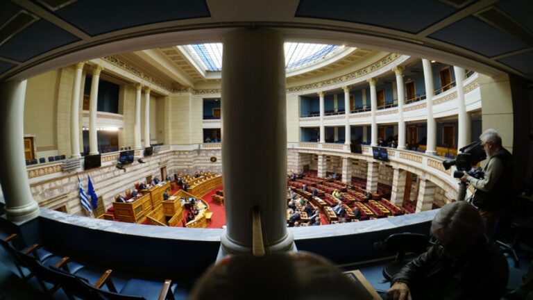 image Αντιδρά η αντιπολίτευση στα νέα μέτρα κατά της ακρίβειας – Δριμεία επίθεση Κασσελάκη στον Πρωθυπουργό