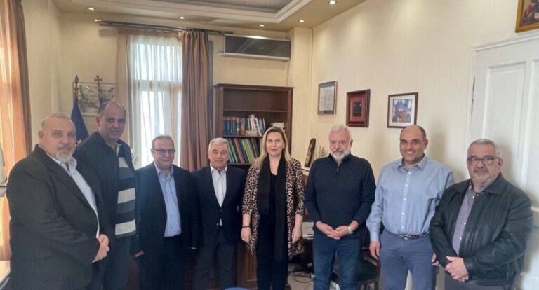 image Η ανάδειξη της τοπικής επιχειρηματικότητας στην συνάντηση Δημάρχου Λήμνου με το Δ.Σ του Επιμελητηρίου Λέσβου