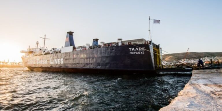 image «Απομονωμένοι από τη Βόρεια Ελλάδα χωρίς Ro‑Ro πλοίο»