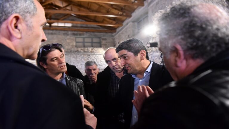 image Αυγενάκης: Η παραοικονομία με το πρόσχημα της ερασιτεχνικής αλιείας τελειώνει- Προχωράμε στο Μητρώο Ερασιτεχνικής Αλιείας.