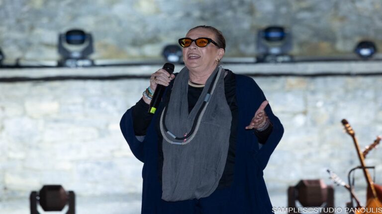 image H Λίνα Νικολακοπούλου στο 2ο Μεσαιωνικο Φεστιβάλ Χίου.