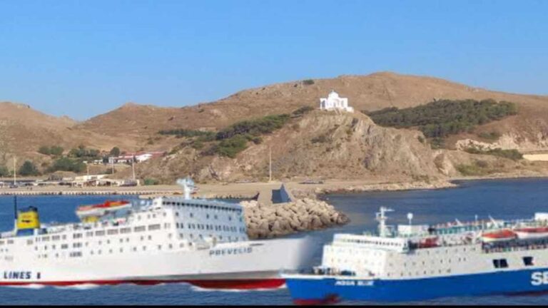 image Ανώ κάτω τα δρομολόγια για Blue Star Myconos και Πρέβελης