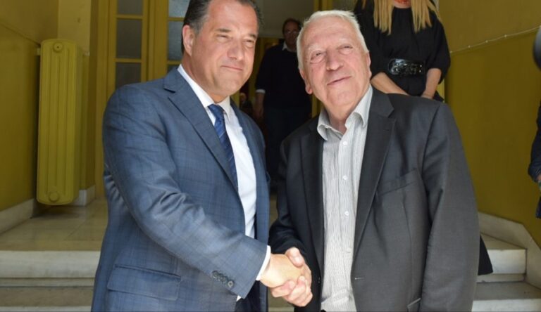 image Συνάντηση Μουτζούρη με Άδωνη Γεωργιάδη.