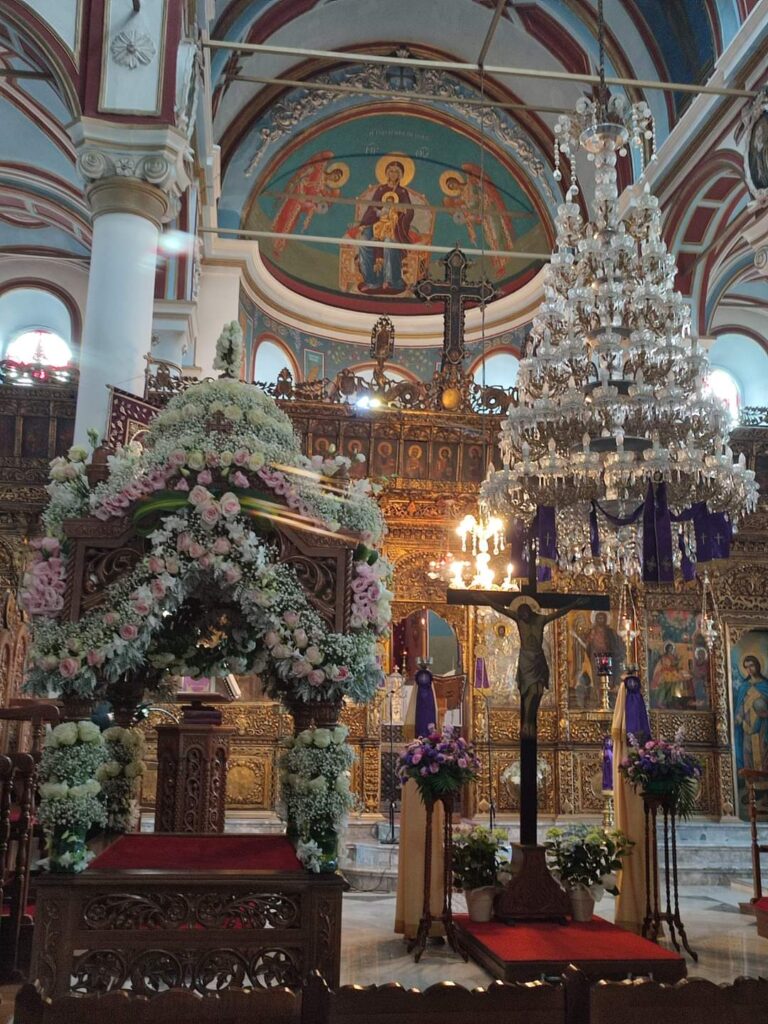 image Οι Επιτάφιοι της Λήμνου!Παράδοση και κατάνυξη στις εκκλησίες !(φωτό)