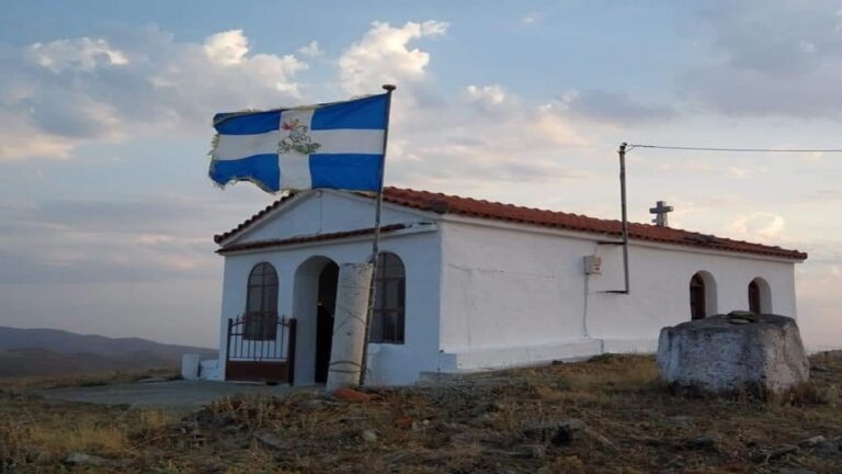 image Λειτούργησε ο Άγιος Γεώργιος στις Σαρδές.