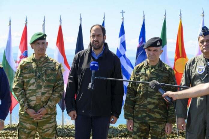 image ΣΟΚ σε ΕΠΟΠ από δηλώσεις Κεφαλογιάννη: ”Σκεφτόμαστε να κρατήσουμε μετά τα 50 πολύ χρήσιμα στελέχη.