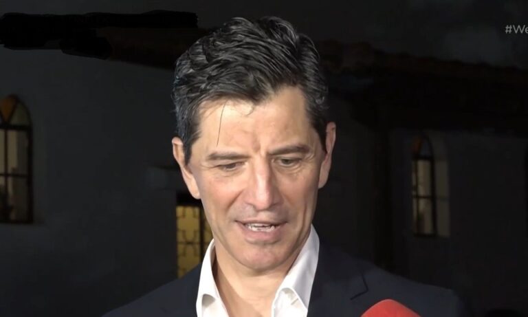 image Ο Σάκης Ρουβάς παρουσιαστής της εθνικής επιλογής της ΕΡΤ για την Eurovision;