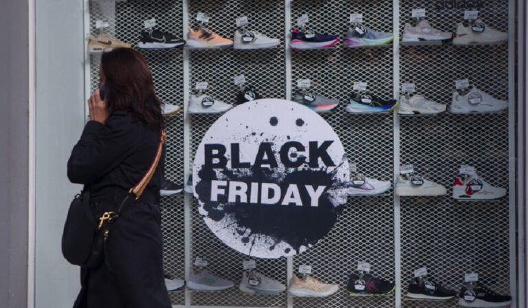 image Έρχεται η Black Friday: Δέκα συμβουλές για έξυπνες και ασφαλείς αγορές από τον Συνήγορο του Καταναλωτή