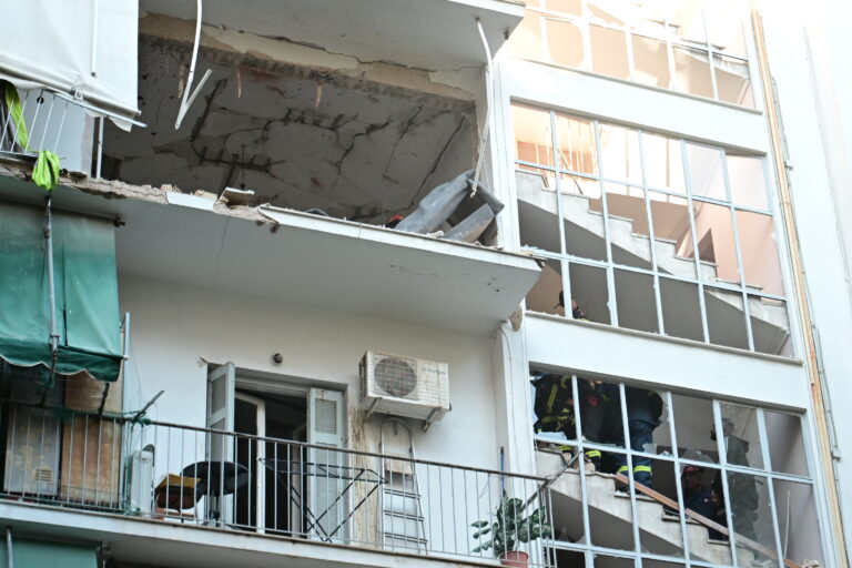 image Αμπελόκηποι: Σύλληψη ατόμου από την Αντιτρομοκρατική για την έκρηξη στο διαμέρισμα
