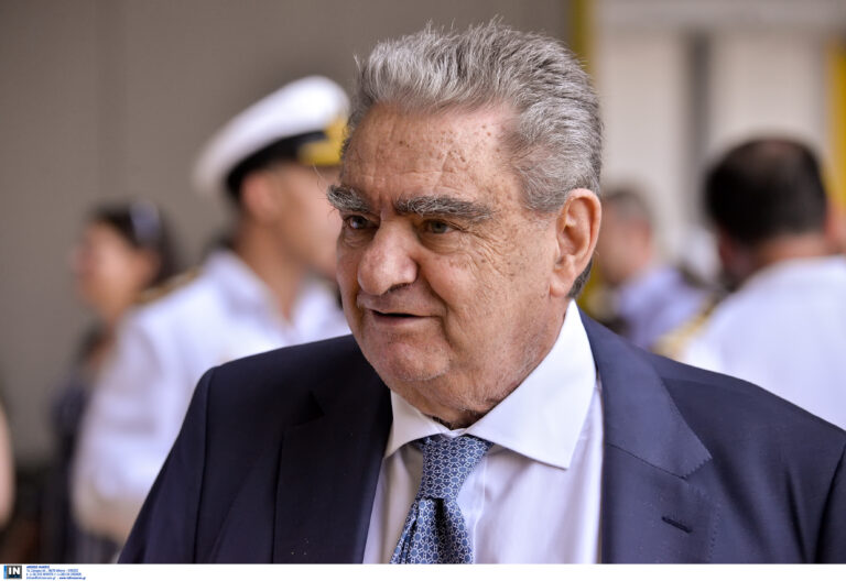 image Πέθανε ο Βαρδής Βαρδινογιάννης.