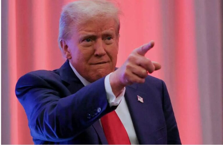 image Ο Ντόναλντ Τραμπ απειλεί τη Χαμάς: Θα το πληρώσετε ακριβά αν δεν απελευθερώσετε τους ομήρους μέχρι την ορκωμοσία μου