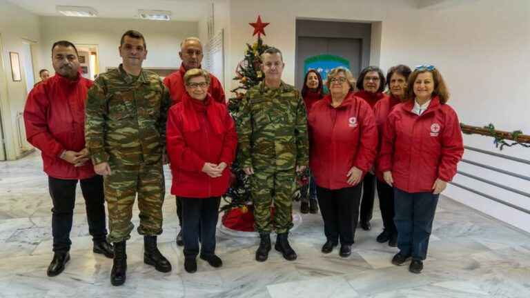 image Λήμνος: Οι Εθελοντές του Ελληνικού Ερυθρού Σταυρού κοντά στους Ακρίτες μας!