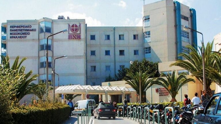 image Ηράκλειο: Έσβηναν τσιγάρα στο σώμα του τρίχρονου παιδιού που μεταφέρθηκε σε κωματώδη κατάσταση στο νοσοκομείο τσακισμένο στο ξύλο