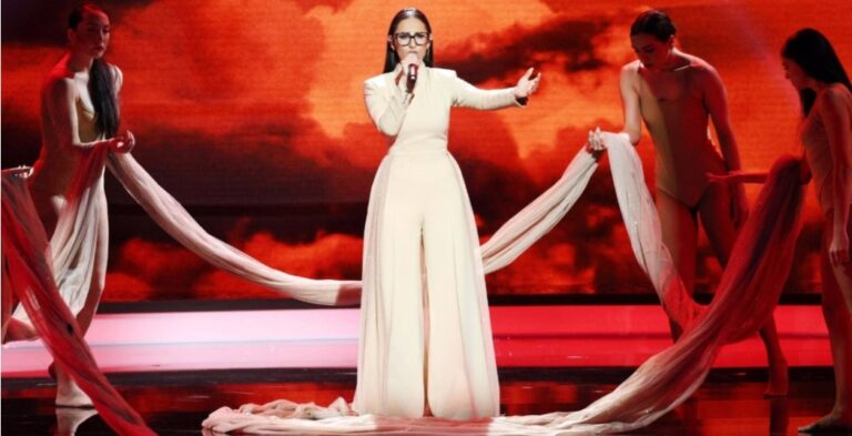 image Eurovision 2025: Η Κλαυδία είναι η μεγάλη νικήτρια του ελληνικού τελικού με την «Αστερομάτα»