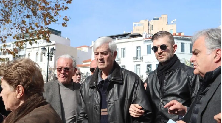 image Τάκης Οικονομόπουλος: Διασωληνωμένος στη ΜΕΘ μετά από εγκεφαλικό ο παλαίμαχος άσος του Παναθηναϊκού