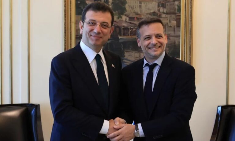 image Δούκας για σύλληψη Ιμάμογλου: Φίλε Εκρέμ, είμαστε δίπλα σου