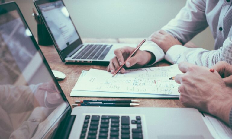 image Νόμιμη η απουσία δημοσίων υπαλλήλων την Παρασκευή λόγω κακοκαιρίας