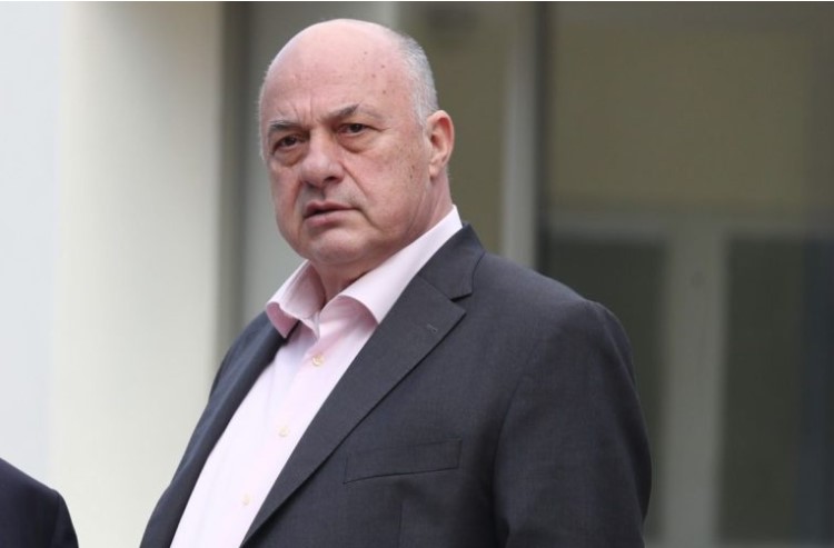 image Μπέος: Ξήλωσε τη διεύθυνση της πολεοδομίας