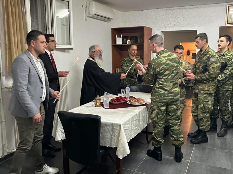 image Άγιος Ευστράτιος: Η συγκινητική Ανάσταση στο φυλάκιο με τους ακρίτες!