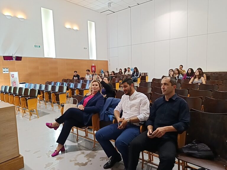 image ο Σ.Α.Π.Α. διοργάνωσε “Ημέρα Καριέρας” στο Γαροφαλίδειο . Παρούσα η τοπική αυτοδιοίκηση.(Βίντεο)