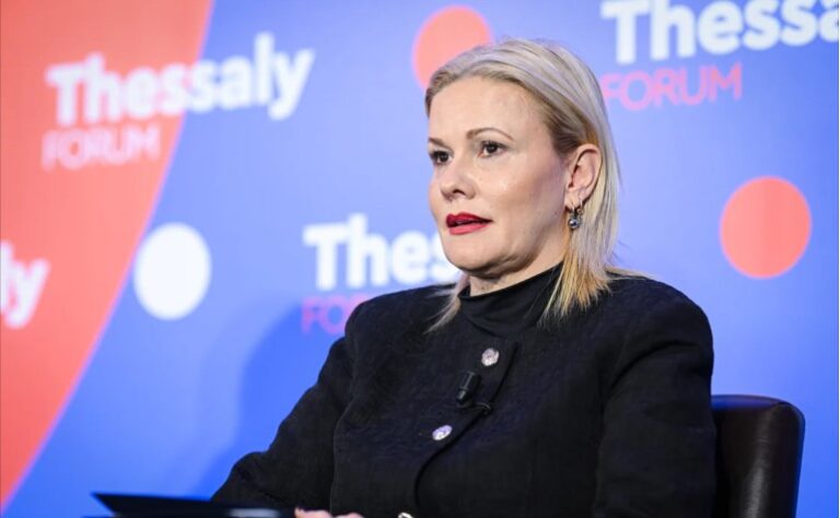 image Η Β. Κουτσούκου (Γ.Γ. Τουρισμού) αντί της ΄Ολγας Κεφαλογιάννη αύριο Πέμπτη 15/5 στην Λήμνο, μαζί με TUI.