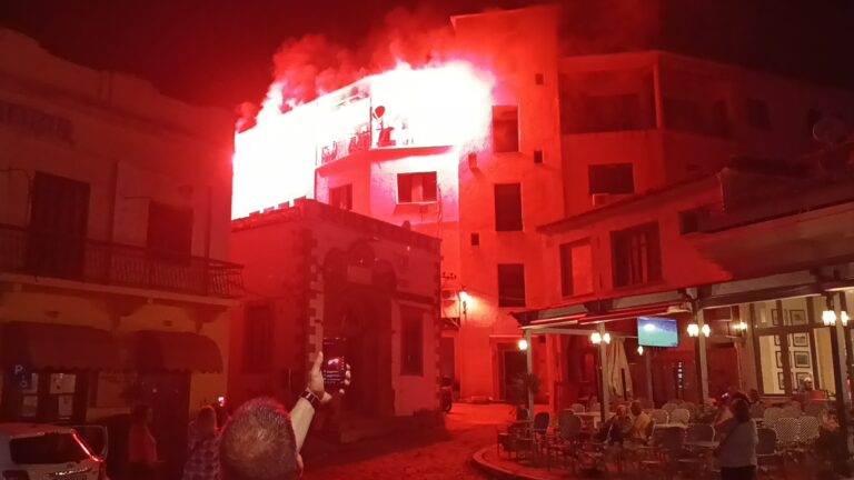 image Λήμνος: Πανηγυρισμοί για την κατάκτηση του Πρωταθλήματος Μπάσκετ απο τον Ολυμπιακό.(Βίντεο+φώτο).