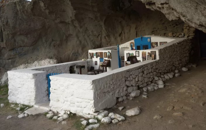 image Επίσκεψη στην ιστορική Παναγία Κακαβιώτισσα – Το μοναδικό ασκεπές εξωκκλήσι του κόσμου βρίσκεται στη Λήμνο
