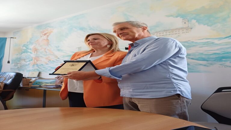 image Η Λήμνος και το Lenno στη λίμνη Κόμο της Ιταλίας ανανέωσαν τους δεσμούς αδελφοποίησής τους