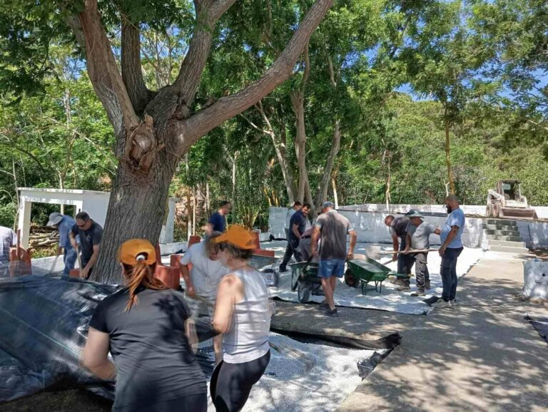 image Ρωμανού: Ομάδα νέων εκτέλεσε εκτεταμένες  εργασίες και μεταμόρφωσε πάρκο αναψυχής