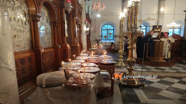 image Με κατάνυξη ο Εσπερινός του Αγίου Φανουρίου στο  I.N. Κοιμήσεως της Θεοτόκου στο Τσας . (Βίντεο-φωτό)