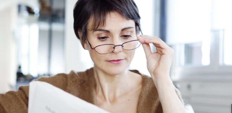 image «Πράσινο φως» από τον FDA στο πρώτο κολλύριο για την πρεσβυωπία – Οι ανεπιθύμητες ενέργειες