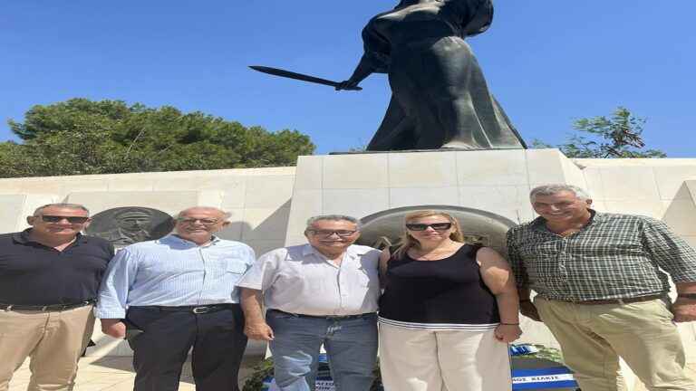 image Ταξίδι τιμής και μνήμης στους αδελφοποιημένους Δήμους της Κύπρου.Επίσκεψη της Δημάρχου, Αντιδημάρχων και δημοτικών συμβούλων.