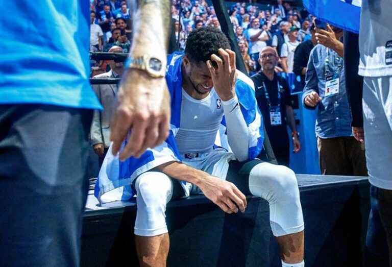 image Eurobasket 2025Τα δάκρυα δείχνουν τι σημαίνει αυτό το μετάλλιο – Η υπογραφή Σπανούλη και η τάπα του Γιάννη