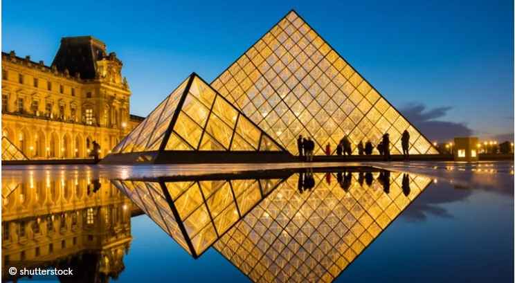 image Κλοπή στο Λούβρο: Στα 88 εκατομμύρια ευρώ υπολογίζεται από το μουσείο η ζημία
