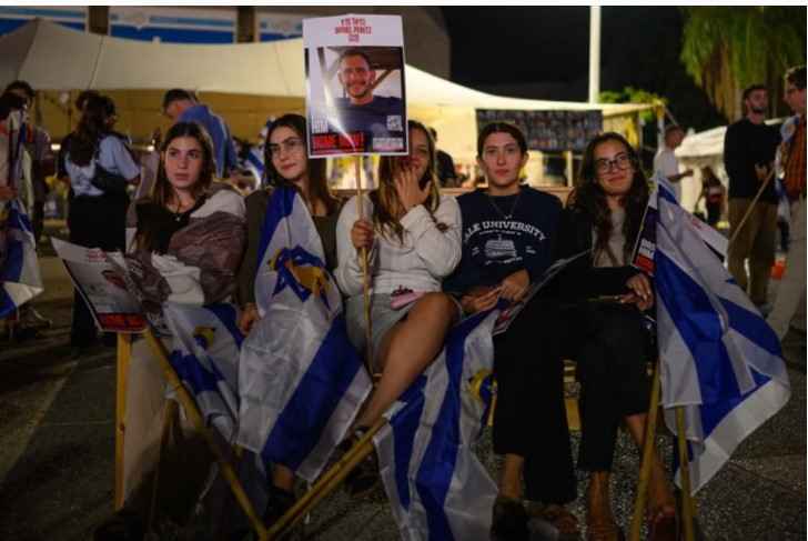 image LIVE – Οι Ισραηλινοί όμηροι αναμένεται να απελευθερωθούν καθώς ο Τραμπ λέει ότι «ο πόλεμος τελείωσε» – Λεπτό προς λεπτό όλες οι εξελίξεις