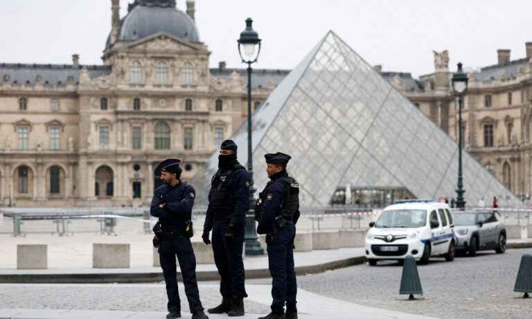 image Λούβρο: Χειροπέδες σε ακόμα πέντε άτομα για την κινηματογραφική κλοπή