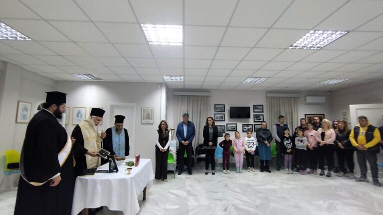 image Αγιασμός στο Λύκειο των Ελληνίδων Λήμνου για την έναρξη της νέας πολιτιστικής χρονιάς