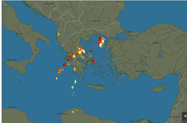 image Ηλεκτρικές εκκενώσεις “βομβαρδίζουν”  την Λήμνο !
