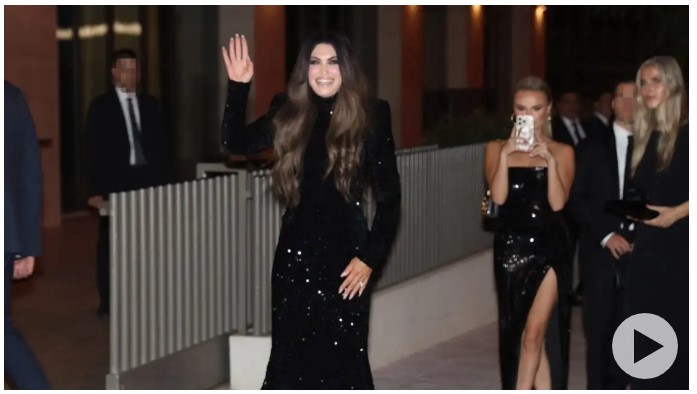 image Η Κίμπερλι Γκίλφοϊλ έκανε την πρώτη ανάρτησή μετά την άφιξή της: «Γεια σας, Ελλάδα» έγραψε στα ελληνικά