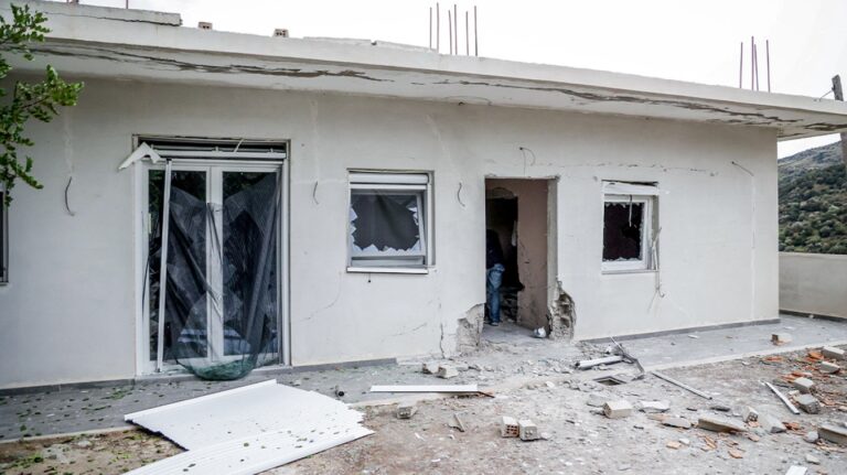 image Βορίζια: Συνελήφθη 23χρονος ανιψιός του Καργάκη- Κατηγορείται ότι έβαλε τη βόμβα στο σπίτι των Φραγκιαδάκηδων