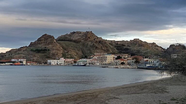 image Καιρός: Πτώση της θερμοκρασίας και ισχυροί άνεμοι την εβδομάδα της Πρωτοχρονιάς – Η πρόγνωση των επόμενων ημερών