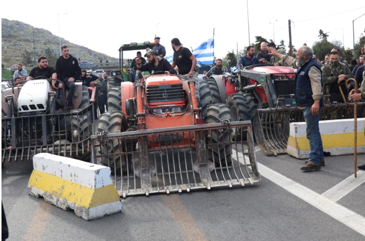 image Επεισόδια στην Κρήτη: Σεσημασμένοι και με δικογραφίες εις βάρος τους περίπου 20 αγρότες στα Χανιά