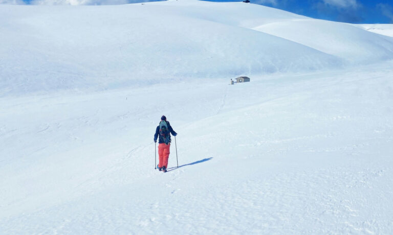 image Χωρίς τις αισθήσεις τους εντοπίστηκαν οι τρεις ορειβάτες που αγνοούνταν στη Φωκίδα
