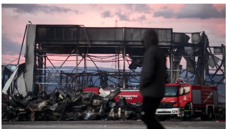 image Βιολάντα: Φωτογραφία ντοκουμέντο από το σημείο διαρροής προπανίου – Στον εισαγγελέα οι συλληφθέντες