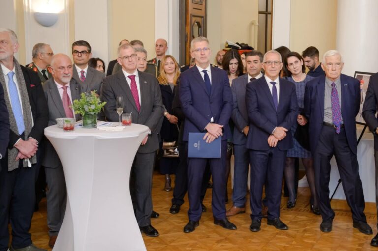 image Συμμετοχή Αντιδημάρχου κ. Μπουλώτη στον εορτασμό της Εθνικής Ημέρας της Αυστραλίας